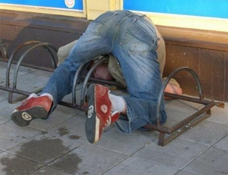 Insane Photographs Of Incredibly Drunk People In Public. - Page 3 of 16 - Where Can I Watch Drunk In Public Documentary