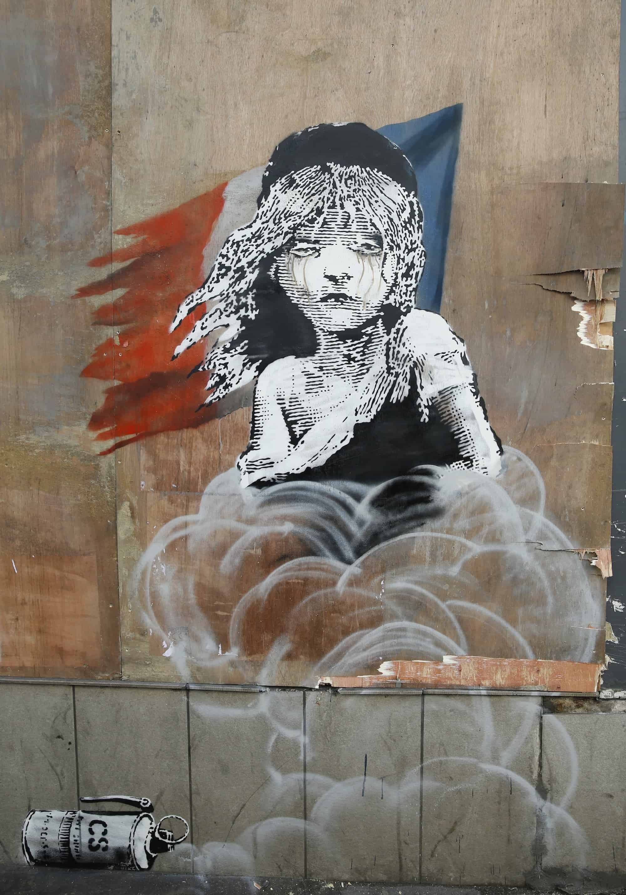 New Banksy Mural In London Protests The Use Of Tear Gas On Refugees