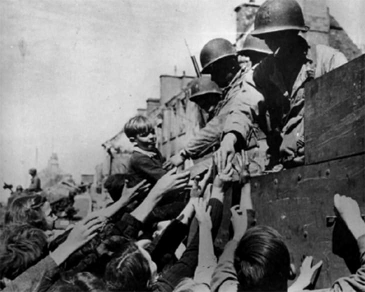 10 Times Anti Nazi Youth Fought Against Hitler Page 8 Of 16 True 