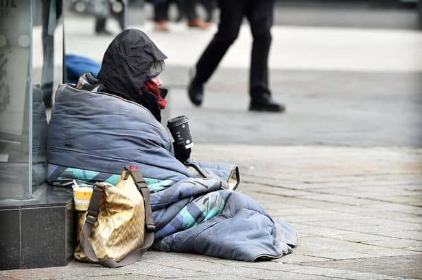 A Church Opens Its Doors To Hundreds of Homeless People To Sleep In ...